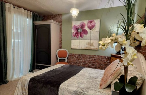 Castelnaudary Apartment | "nid Cosy" Tres Calme Avec Jacuzzi au Centre Ville