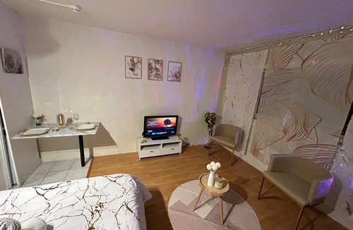 Carquefou Hotel | Nid D'or + Parking