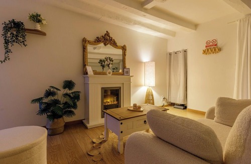 Belabre House | Nid de L'évasion