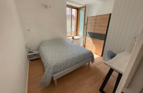 Bourbonne-les-Bains Apartment | Nid douillet proche des Thermes