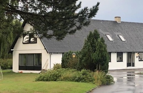 Jerup House | Nielstrup Gård ved Bratten Strand