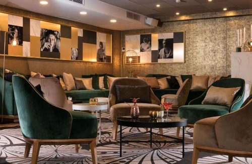 Plaisance Hotel | Niepce Paris, Curio Collection By Hilton