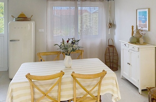 Chaumont House | Night & day in Chaumont