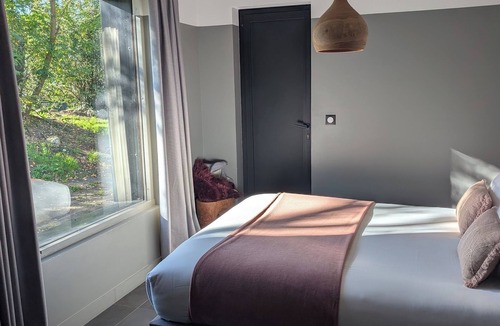 Pessac Cabin | Night Experience By Zoo Bordeaux Pessac