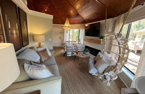 Night Heron House | Night Heron 25