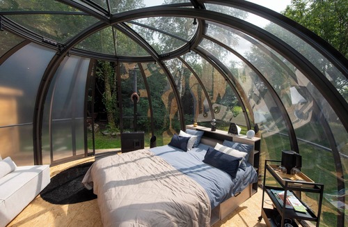 Etreaupont Bed & Breakfast | Night in a bubble - unusual - Swedish bath