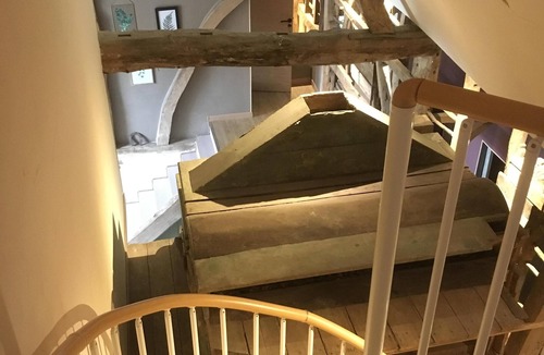 Agnez-les-Duisans Bed & Breakfast | Night in B & B in an atypical setting with wellness area