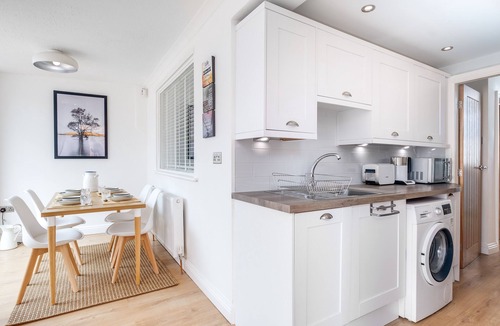 Acocks Green House | Night Stay - Beta House