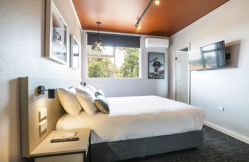 Fairfield Heights Hotel | Nightcap at Fairfield