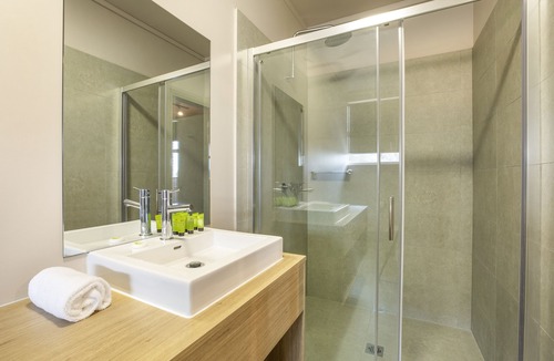 Fairfield Heights Hotel | Nightcap at Fairfield