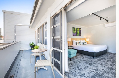 Victor Harbor Hotel | Nightcap at Hotel Victor