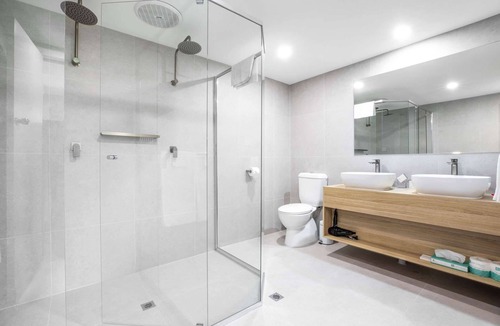 Victor Harbor Hotel | Nightcap at Hotel Victor