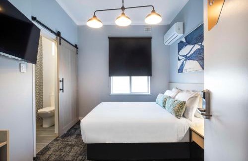 Marleston Hotel | Nightcap at Rex Hotel