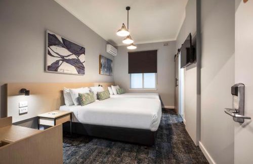 Marleston Hotel | Nightcap at Rex Hotel