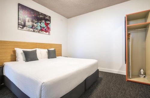 Springvale South Hotel | Nightcap at Waltzing Matilda Hotel