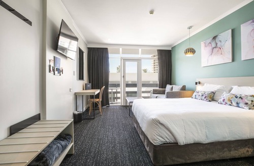 Glenelg North Hotel | Nightcap at Watermark Glenelg