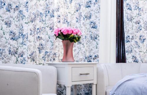 Roxbury Apartment | Nightingale Boston Hideaway