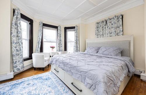 Roxbury Apartment | Nightingale Boston Hideaway