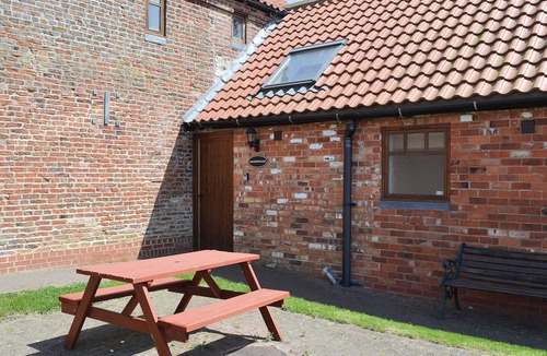 Flamborough Cottage | Nightingale Cottage- 25115