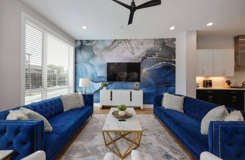 West End House | Nights Above It All | Rooftop Lounge + Hot Tub