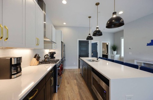 West End House | Nights Above It All | Rooftop Lounge + Hot Tub