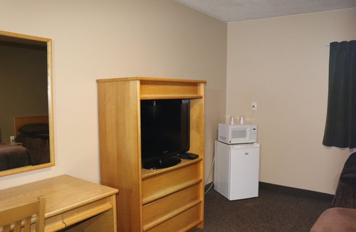 Thunder Bay Hotel | Nights Inn