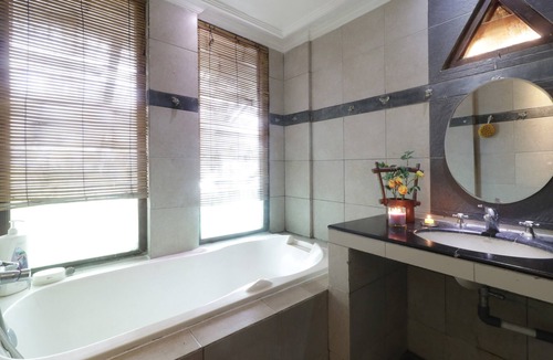 Jakarta Hotel | NILA HOUSE, Sharia Family Home Stay