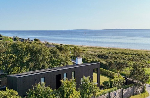 Skødshoved Strand House | "Nille" - 30m from the sea by Interhome