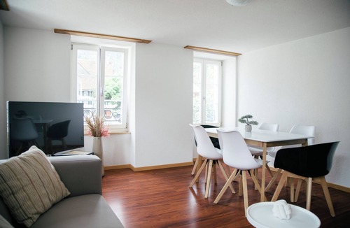 Unterseen Apartment | Nimbuzzz Apartment 1