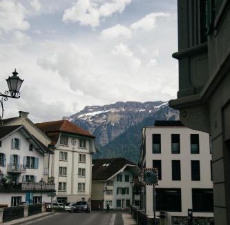 Unterseen Apartment | Nimbuzzz Apartments