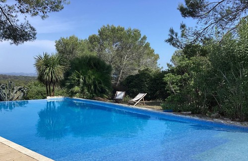 Garrigues Villa | Nimes Propriété Avec Parc