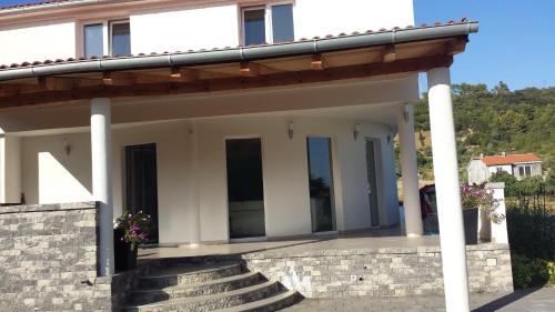 Palit Villa | Nina Villa