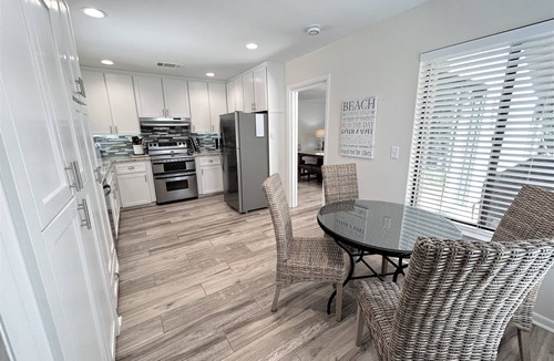 Sea Pines House | Nine Wisteria Lane-1 LEVEL Renovated Home ,Wi-Fi, FENCED, 239, 10 stars reviews