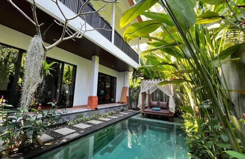 Lodtunduh Apartment | Ningmas Casita Residence Villa by Sidhi Experiences