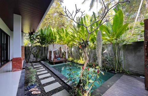 Lodtunduh Apartment | Ningmas Casita Residence Villa by Sidhi Experiences