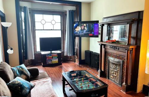 Troy Apartment | Nintendo, Filtered H2O, Cafe, Central, Self-Check