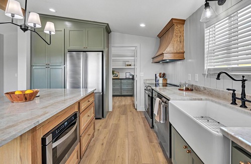 Waco Cottage | Ninth Street Cottage - 5 Min Walk to Magnolia
