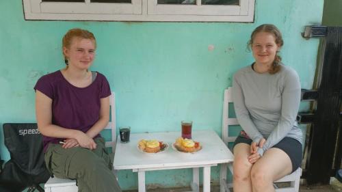 Kayangan House | Nio Homestay and Tour