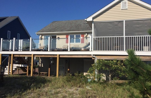 Milford House | Nirvana on the beach