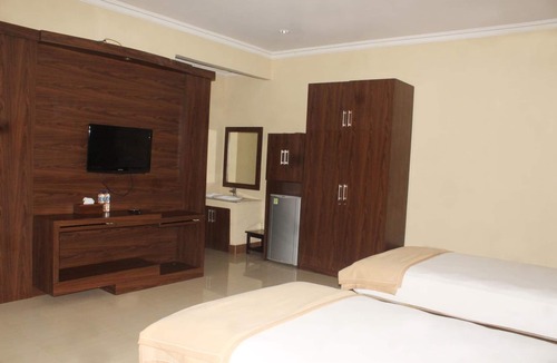 Baubau Hotel | Nirwana Buton Villa