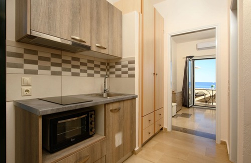 Nisaki House | Nissaki Bay