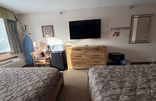 Nisswa Bed & Breakfast | Nisswa Hotel · Pelican Lake Double Queen