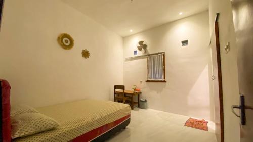 Banyuwangi House | Nitha Homestay Near Train Station