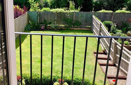 Frieth House | Nixey Cottage - From 250 Per Night