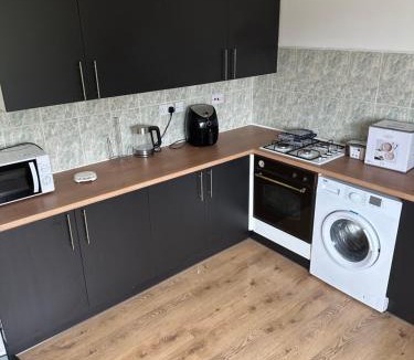 Carlton House | NKB Rooms