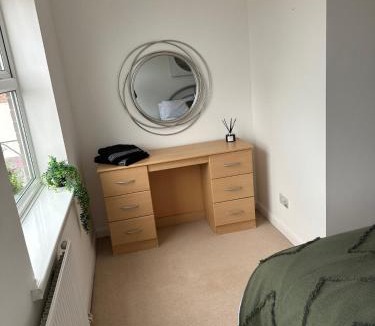 Carlton House | NKB Rooms