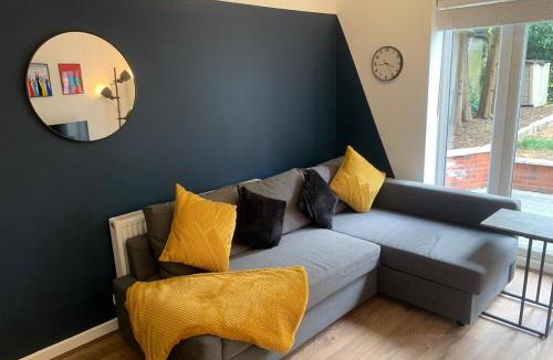 Polesworth House | NKB Short Stays - home from home