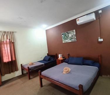 Kampung Beting Lintang House | NKS Chalet