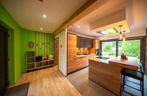 Xonrupt-Longemer Ski Chalet | nMaéva's Chalet: Jacuzzi and Terrace.