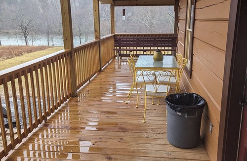 Max Meadows Cabin | nNew River cabin get away n